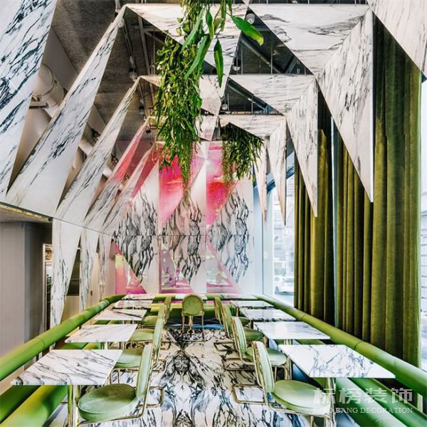 辦公室裝修怎么設(shè)計(jì)大理石天花板？