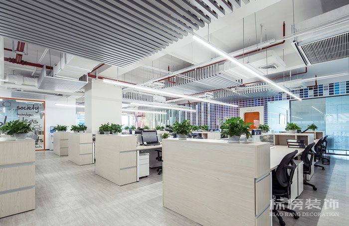 辦公室裝修設(shè)計(jì)觀(guān)念和特點(diǎn)