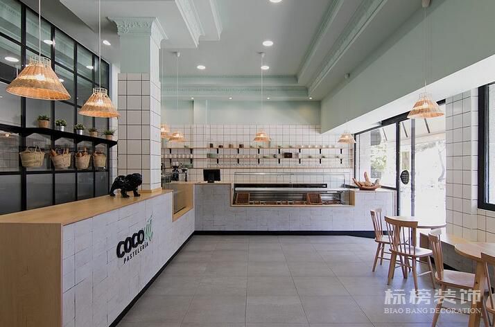 店鋪裝修：奶茶店如何裝修？5個(gè)技巧讓你生意興?。? /></div>
                </a>
                <i></i>
                <h4><em>12-11</em><span>2019</span></h4>
            </dt>
            <dd>
                <h5>
                    <a href=